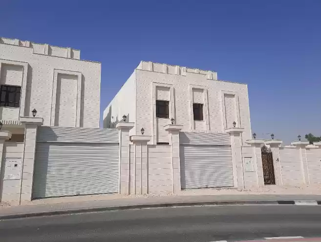 Смешанное использование Готовая недвижимость 7+ спален Н/Ф Отдельная вилла  в аренду в Аль-Садд , Доха #7478 - 1  image 